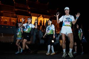 BIB: 419, 072
                            <button type="button" onclick="openModal(22280364)" class="btn btn-primary btn-sm float-right btn-popup" data-toggle="modal" data-target=".modal-high-quality">
                        <i class="fas fa-shopping-cart"></i> Add to Cart
                    </button>
                                            <button type="button" onclick="isThisMe(22280364, true)" class="btn btn-success btn-sm float-right btn-popup btn-isme hidden" data-toggle="tooltip" data-placement="bottom" title="นี่คือรูปของคุณใช่ไหม คลิกที่นี่เพื่อเอาเข้าอัลบั้ม">
                        <i class="fas fa-plus"></i> Add to album
                    </button>
                    <button type="button" onclick="isThisMe(22280364, false)" class="btn btn-warning btn-sm float-right btn-popup btn-isnotme hidden">
                        <i class="fas fa-ban"></i> Remove from album
                    </button>